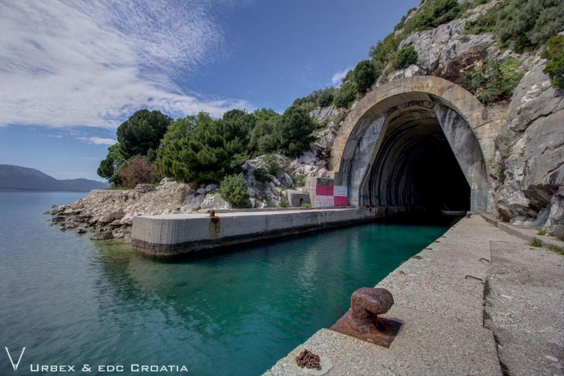 Kuca Za Odmor Bebic, Kremena Villa Klek Bagian luar foto